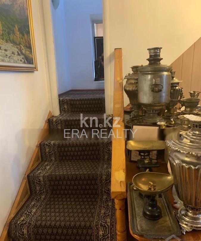 Аренда 6-комнатного дома, 300 м², мкр-н Горный Гигант - Аренда домов в Алматы фото 3 из 5