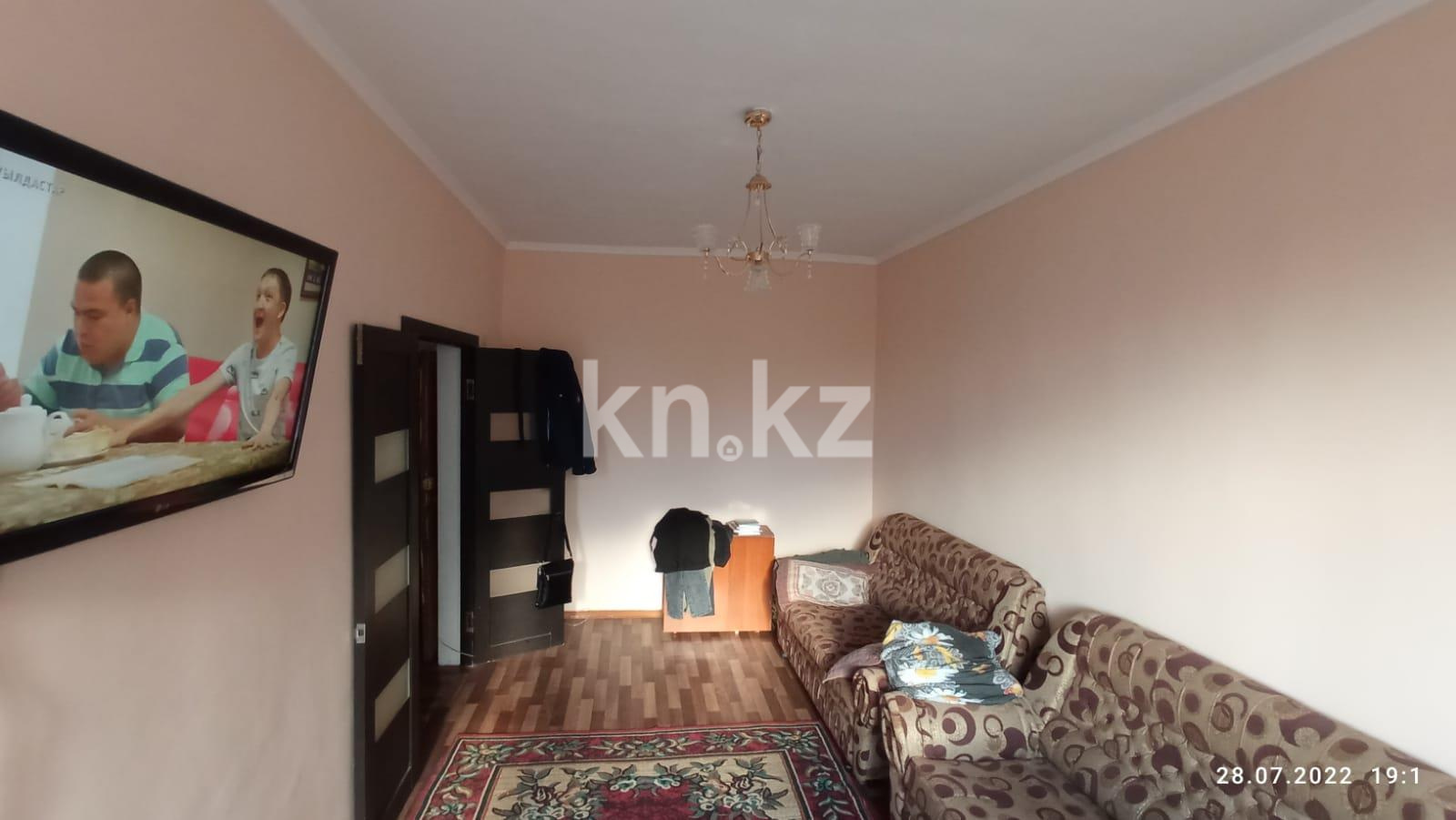 Продажа 2-комнатной квартиры, 47 м², ул. Менделеева в Караганде