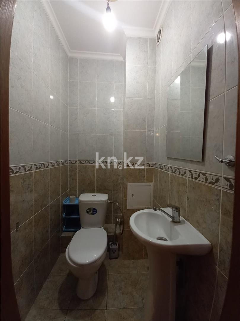 Продажа 3-комнатной квартиры, 149 м², ул. Иманбаевой в Астане - фото 14