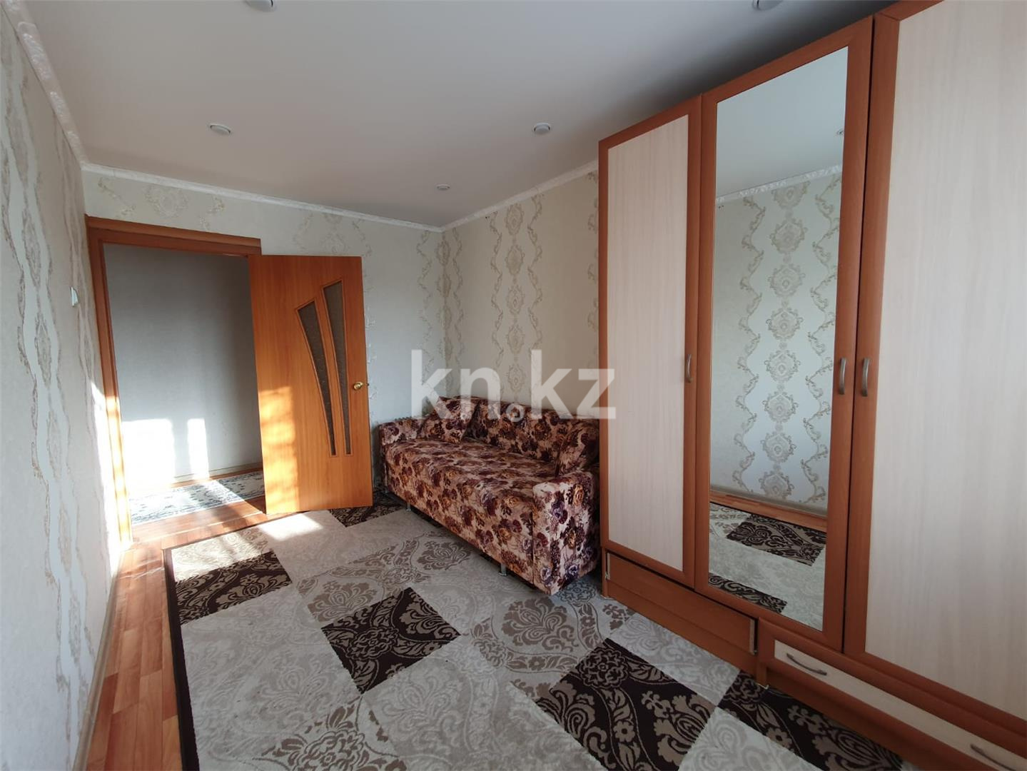 Продажа 4-комнатной квартиры, 62 м², ул. 6-й мик-н в Темиртау - фото 3