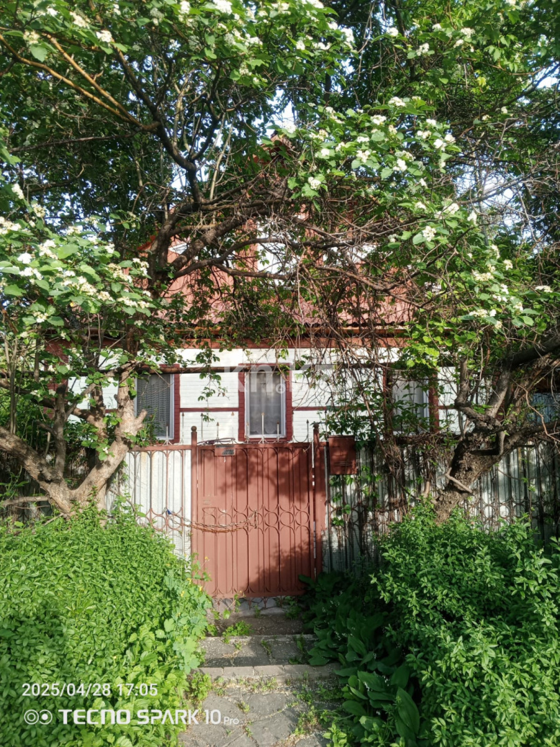Продажа 7-комнатного дома, 140 м², ул. Миасская, дом  8 - ул. Аймауытова - Продажа домов и коттеджей в Алматы фото 1 из 25