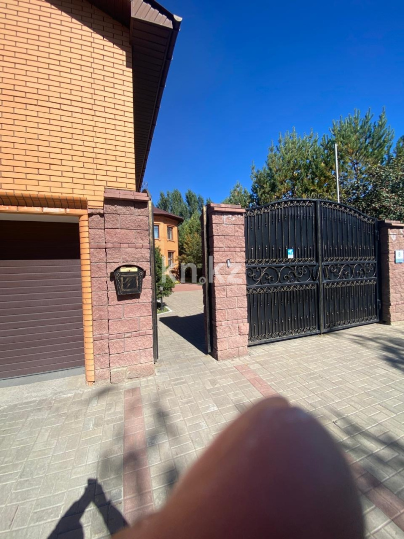 Аренда 10-комнатного дома, 600 м² - Аренда домов в Астане фото 2 из 29