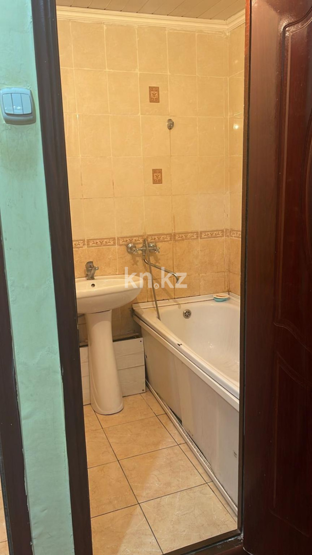 Продажа 2-комнатной квартиры, 36 м², мкр-н 8, дом  16 - Продажа квартир в Актау фото 6 из 7