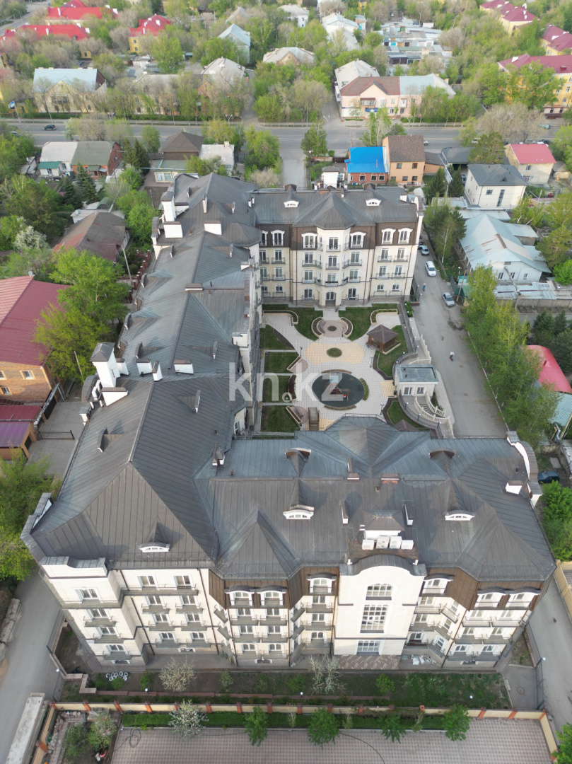 Продажа 5-комнатной квартиры, 180 м², ул. Чижевского, дом  27 - Продажа  пятикомнатных квартир в Караганде без посредников с фото фото 2 из 3