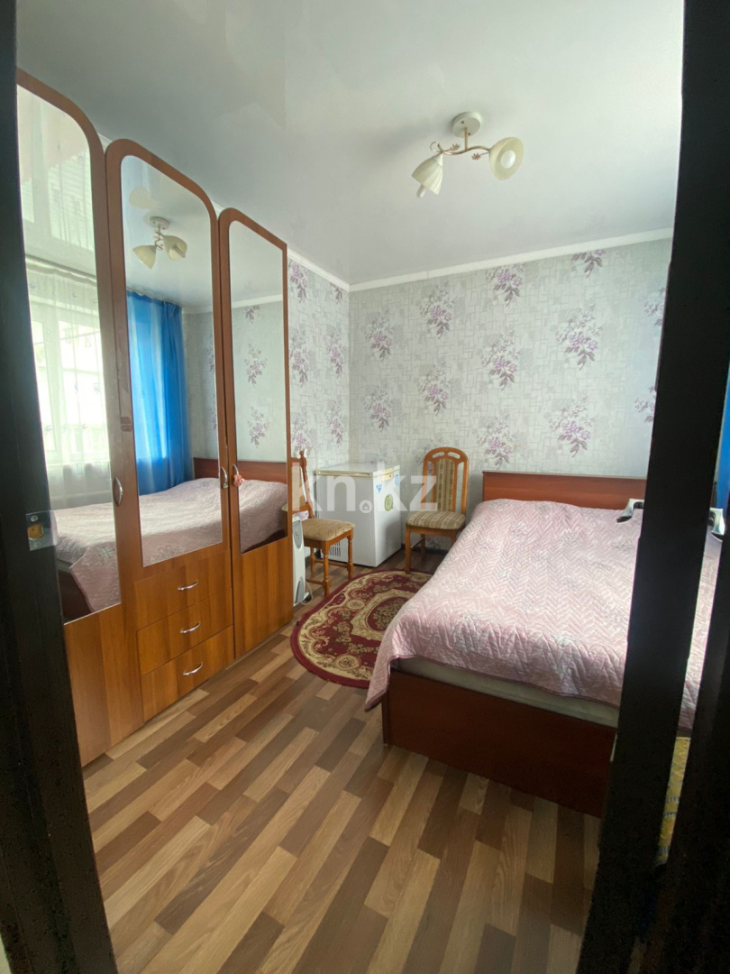 Продажа 4-комнатной квартиры, 62 м², ул. Муканова, дом  8 - Продажа  четырехкомнатных квартир в Караганде фото 10 из 15