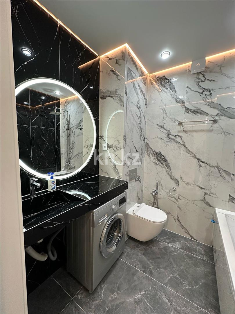 Продажа 2-комнатной квартиры, 43 м², ул. Дюсембекова - Продажа  двухкомнатных квартир в Караганде фото 7 из 10