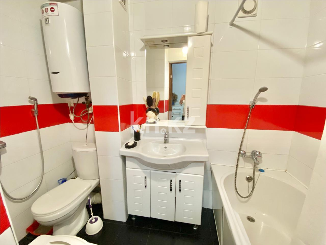 Продажа 2-комнатной квартиры, 46 м², ул. Муканова - Продажа  двухкомнатных квартир в Караганде фото 10 из 13