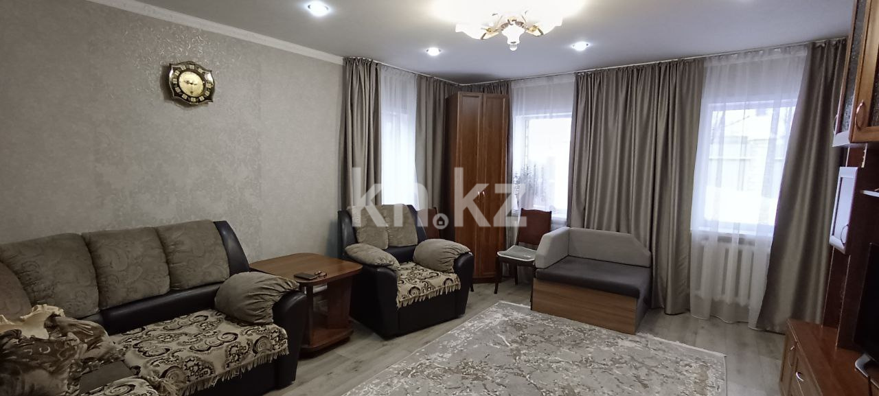 Продажа 4-комнатного дома, 72 м², ул. Винницкая - Продажа домов, коттеджей в Казахстане фото 1 из 24