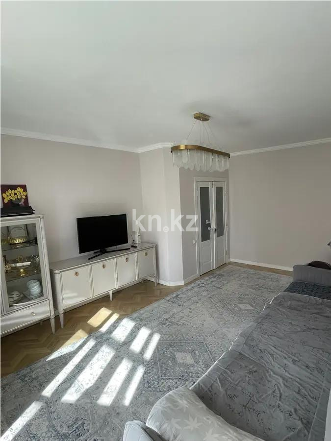 Продажа 3-комнатной квартиры, 92 м², ул. Сауран, дом  9 - Продажа квартир в Астане без посредников с фото фото 1 из 5