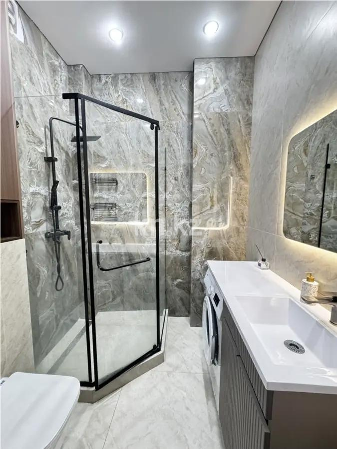 Продажа 3-комнатной квартиры, 66.4 м² в Астане - фото 8