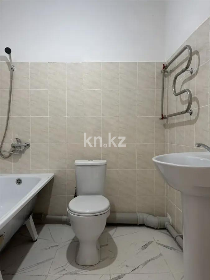 Продажа 2-комнатной квартиры, 69.1 м², ул. Жунисова, дом  2/23 в Алматы - фото 3