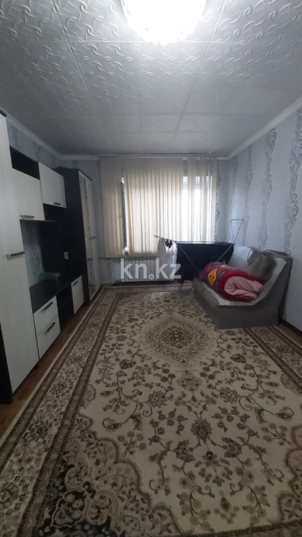 Продажа 1-комнатной квартиры, 30 м² - Продажа квартир от собственников в Таразе - страница 2 фото 1 из 8