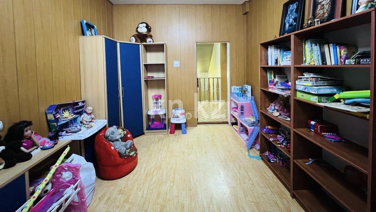 Продажа 6-комнатного дома, 329 м², мкр-н Отрадное - Продажа домов, коттеджей в Темиртау фото 13 из 33