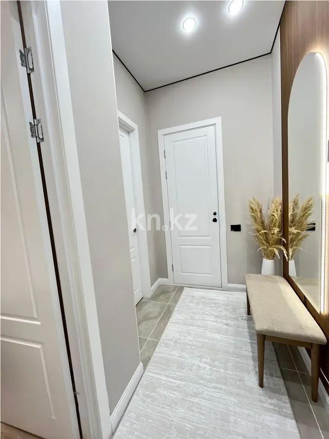 Продажа 1-комнатной квартиры, 40 м², ул. Е-796, дом  1 стр в Астане - фото 4