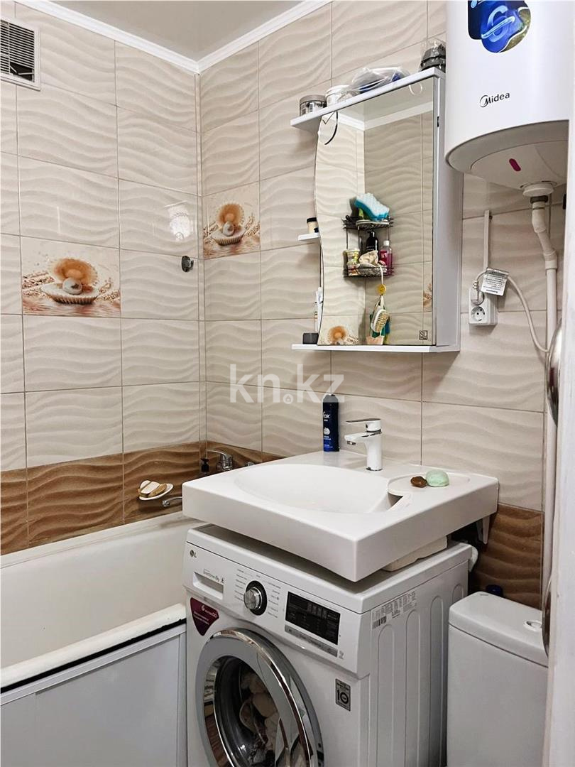 Продажа 2-комнатной квартиры, 46 м², пр. Н. Абдирова - Продажа квартир в Караганде фото 13 из 22