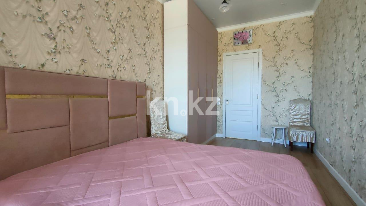 Продажа 2-комнатной квартиры, 60 м², ул. Муканова - Продажа  двухкомнатных квартир в Караганде фото 7 из 23