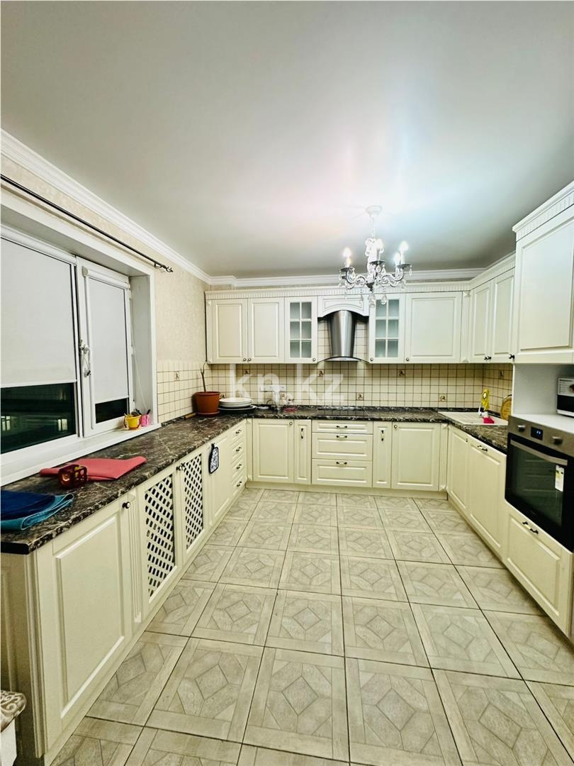 Продажа 4-комнатной квартиры, 155 м² - Продажа квартир в монолитно-каркасном доме в Караганде фото 8 из 16