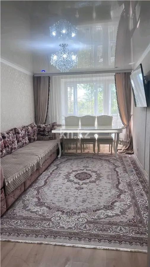Продажа 3-комнатной квартиры, 60 м², мкр-н 18, дом  12 - Продажа  трехкомнатных квартир в Караганде без посредников с фото фото 1 из 7