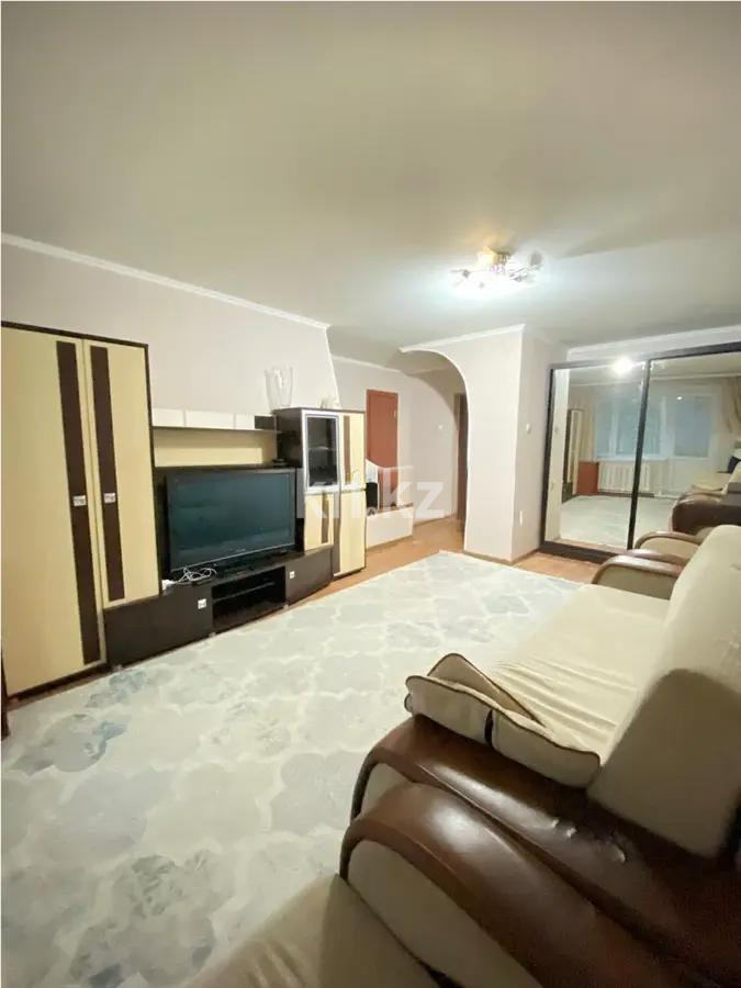 Продажа 1-комнатной квартиры, 35 м², ул. Гапеева, дом  1 - Продажа квартир в Караганде фото 1 из 7