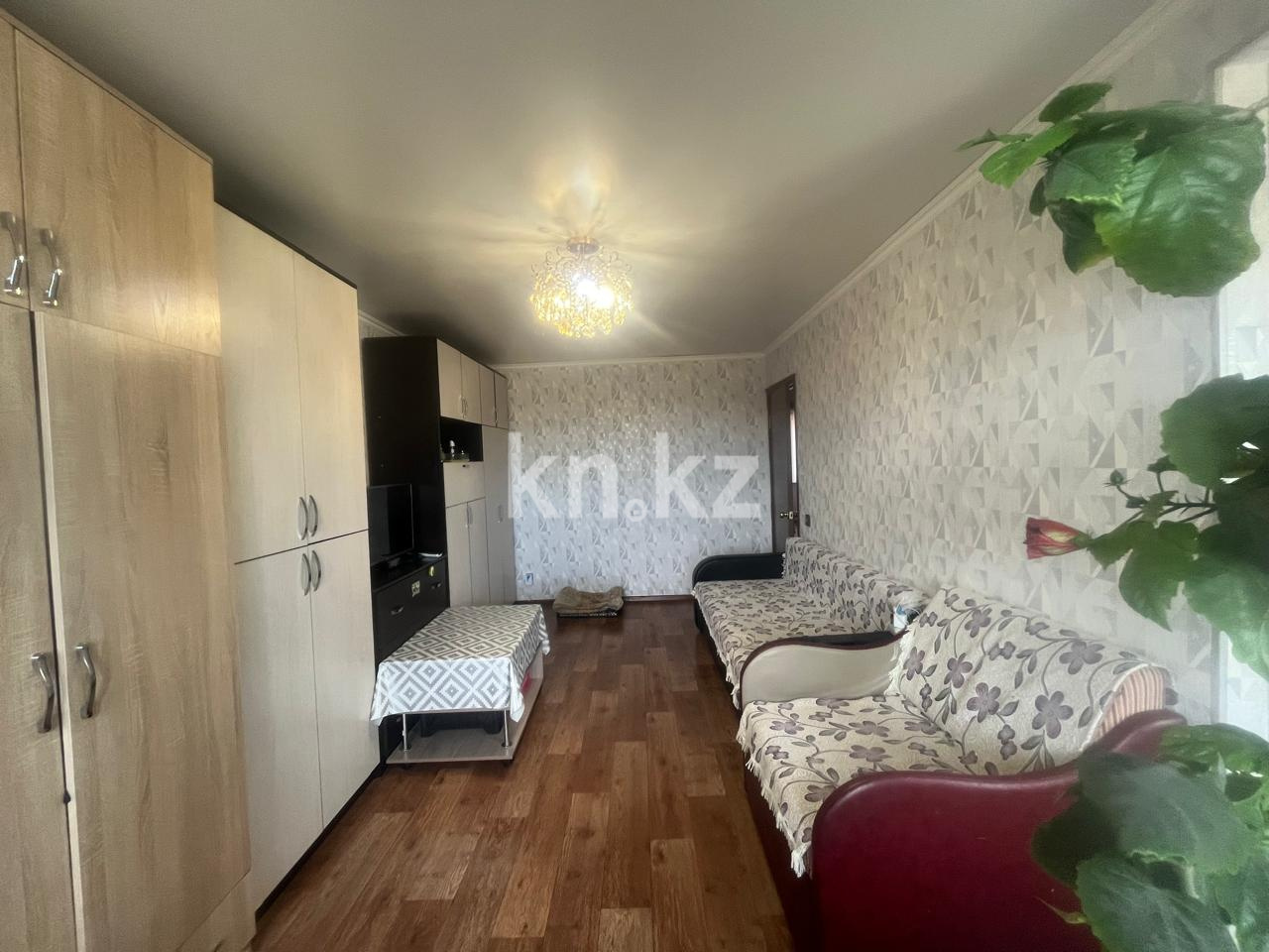 Продажа 3-комнатной квартиры, 63 м², ул. Муканова, дом  6/3 в Караганде - фото 5
