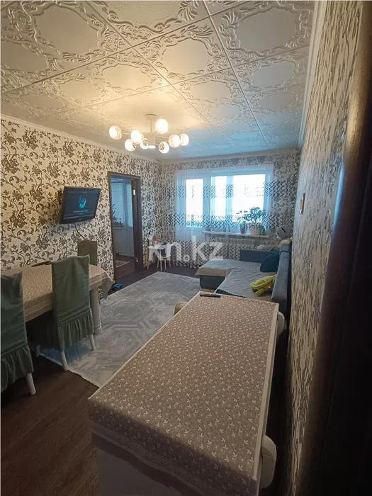 Продажа 3-комнатной квартиры, 62 м², мкр-н 17, дом  43 - Продажа  трехкомнатных квартир в Караганде без посредников фото 1 из 7