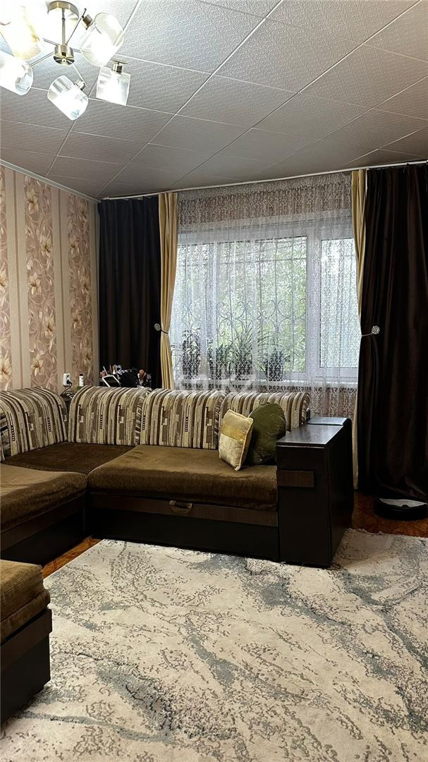 Продажа 2-комнатной квартиры, 48 м², мкр-н 15 - Продажа квартир в Караганде фото 2 из 12