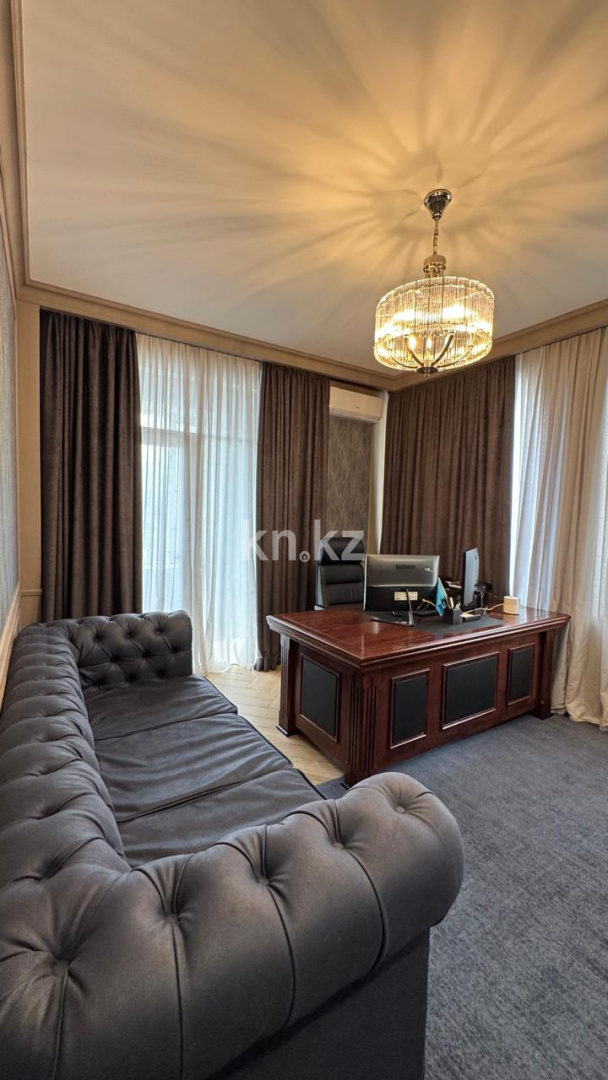 Продажа 7-комнатной квартиры, 251 м² в Алматы - фото 11