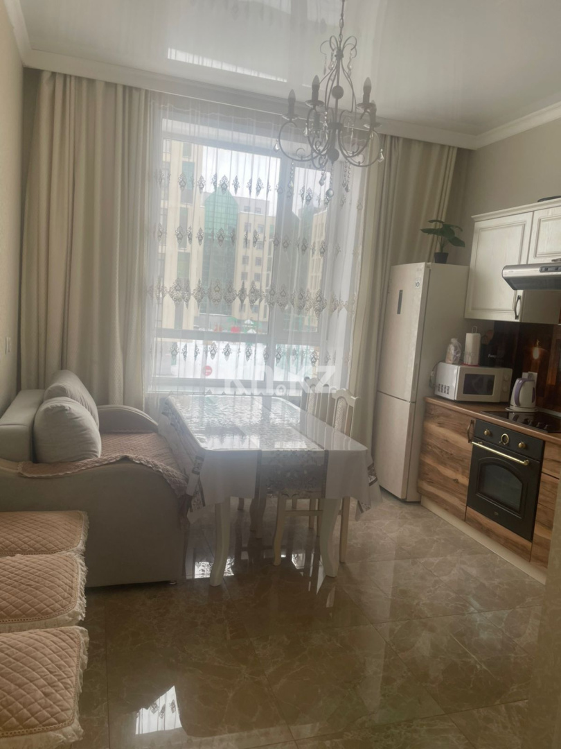 Аренда 2-комнатной квартиры, 54 м² в Астане