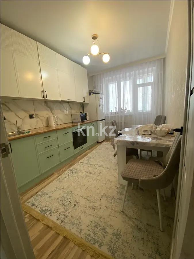 Продажа 2-комнатной квартиры, 65 м², ул. Нажимеденова, дом  17 в Астане - фото 2