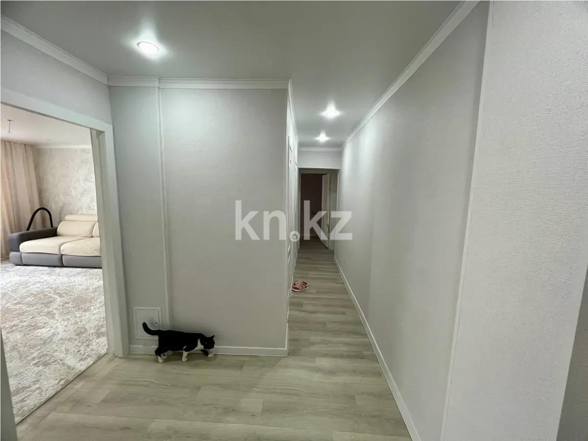 Продажа 3-комнатной квартиры, 72 м², пр. Строителей, дом  11/1 в Караганде - фото 6