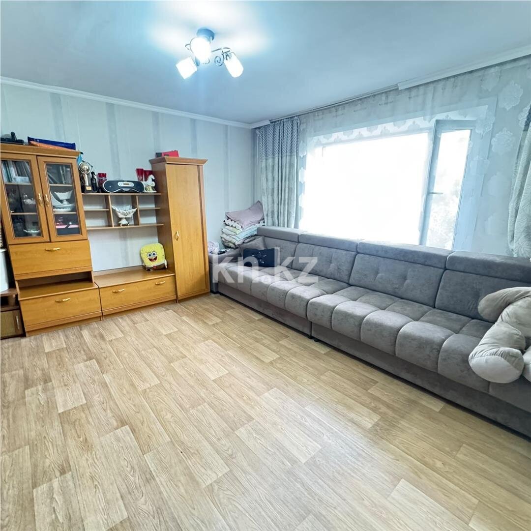 Продажа 3-комнатной квартиры, 63 м² в Караганде