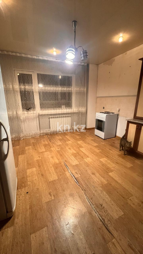 Продажа 3-комнатной квартиры, 90 м², пр. Шахтеров, дом  60 - Продажа  трехкомнатных квартир в Караганде фото 8 из 13