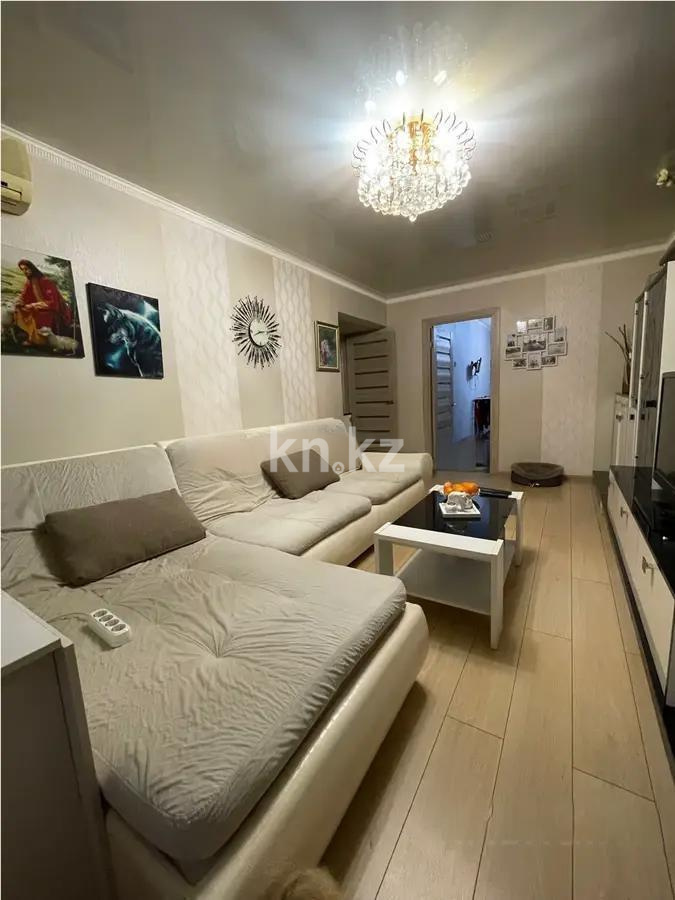 Продажа 3-комнатной квартиры, 60 м², ул. Чайковского, дом  21 - Продажа  трехкомнатных квартир в Алматы фото 1 из 4