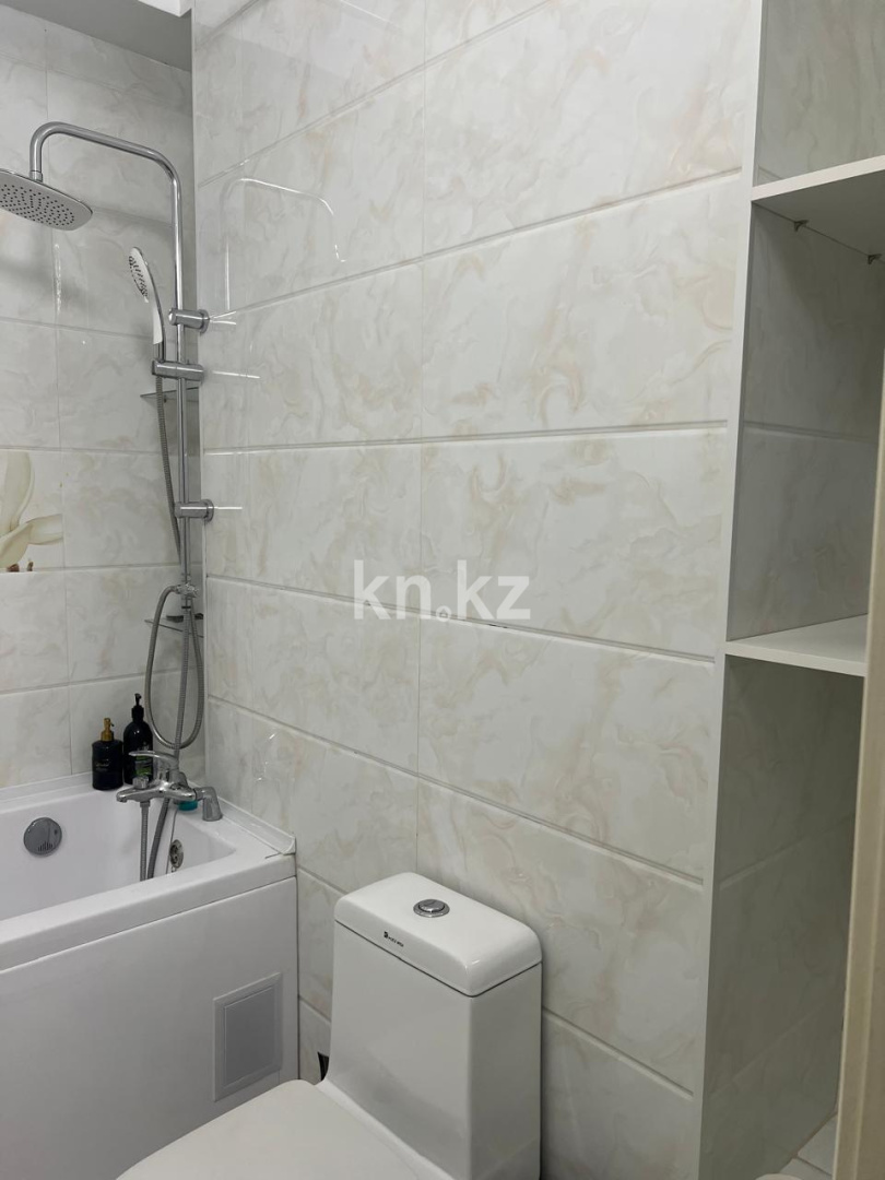 Аренда 3-комнатной квартиры посуточно, 110 м², Навои 208, дом  208/8 - ул. Торайгырова - Аренда квартир посуточно в Алматы с фото фото 8 из 13