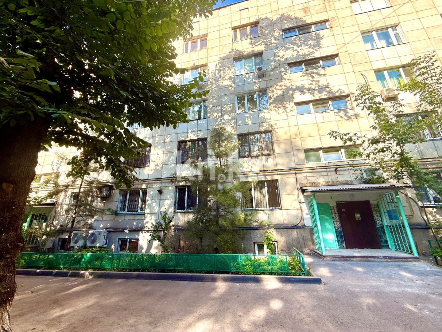 Продажа 3-комнатной квартиры, 82.8 м² в Алматы - фото 16