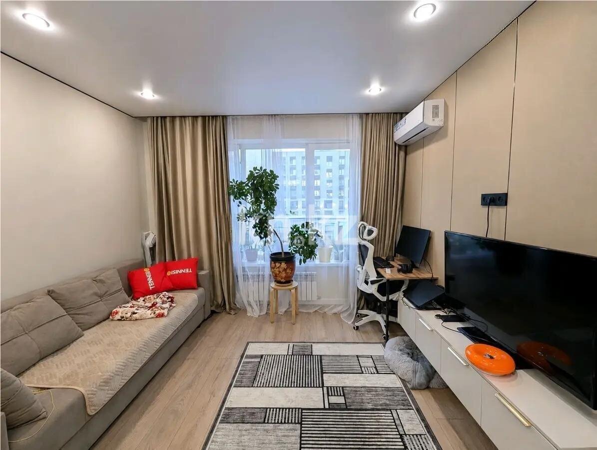 Продажа 2-комнатной квартиры, 40 м² в Алматы