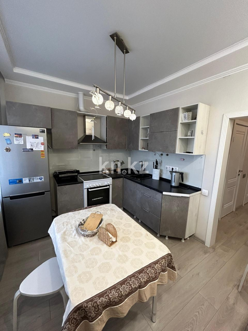 Продажа 2-комнатной квартиры, 69 м², пр. Республики - Продажа  двухкомнатных квартир в Караганде фото 10 из 14