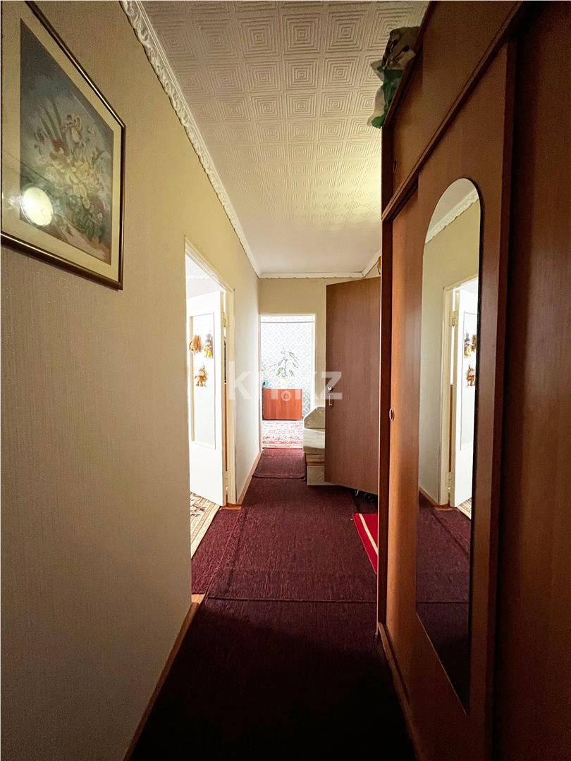 Продажа 2-комнатной квартиры, 52 м², мкр-н Восток-3 - Продажа квартир в Караганде фото 11 из 12