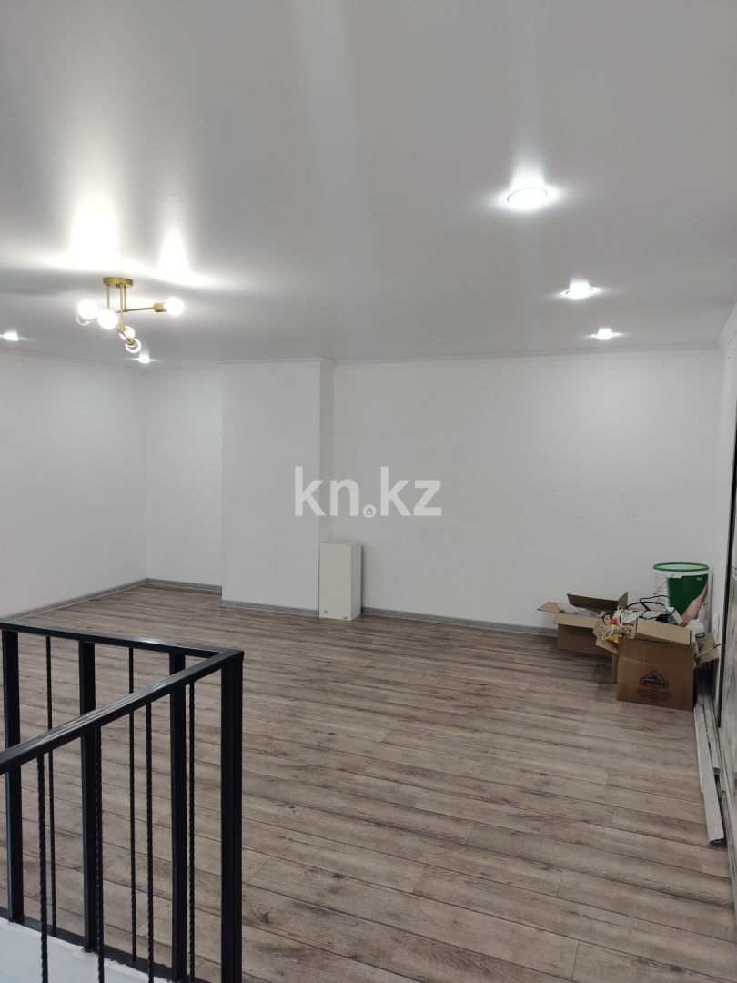 Продажа , 62 м², ул. Калдаякова, дом  26 - Продажа офисных и торговых помещений в Астане с фото фото 3 из 8