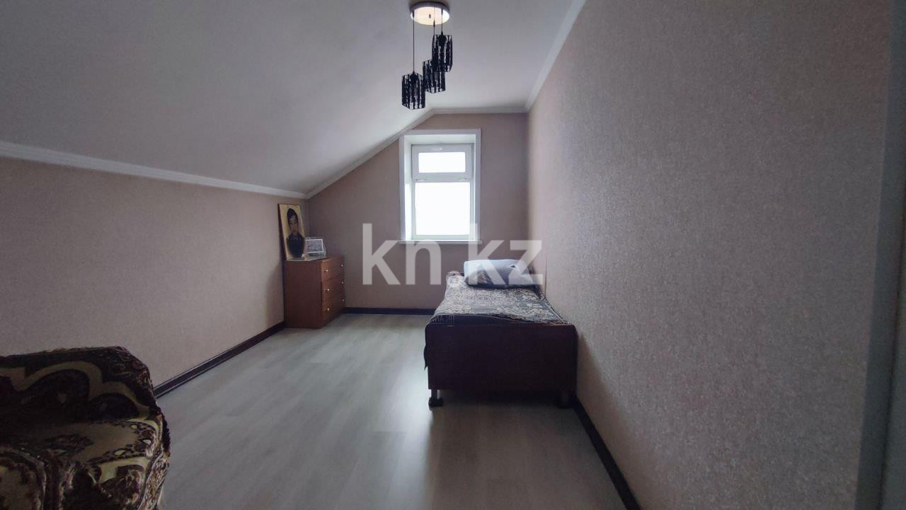 Продажа 6-комнатного дома, 200 м², ул. Четская в Караганде - фото 9