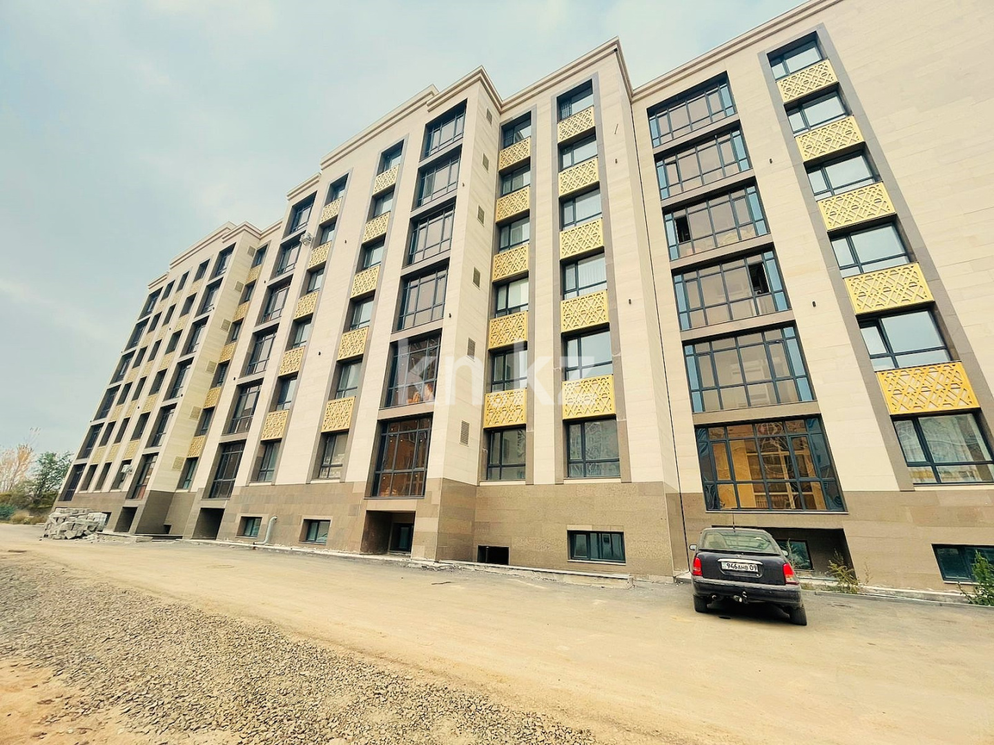 Продажа , 96.7 м², 137 учетный квартал - Продажа офисных и торговых помещений в Караганде фото 1 из 9