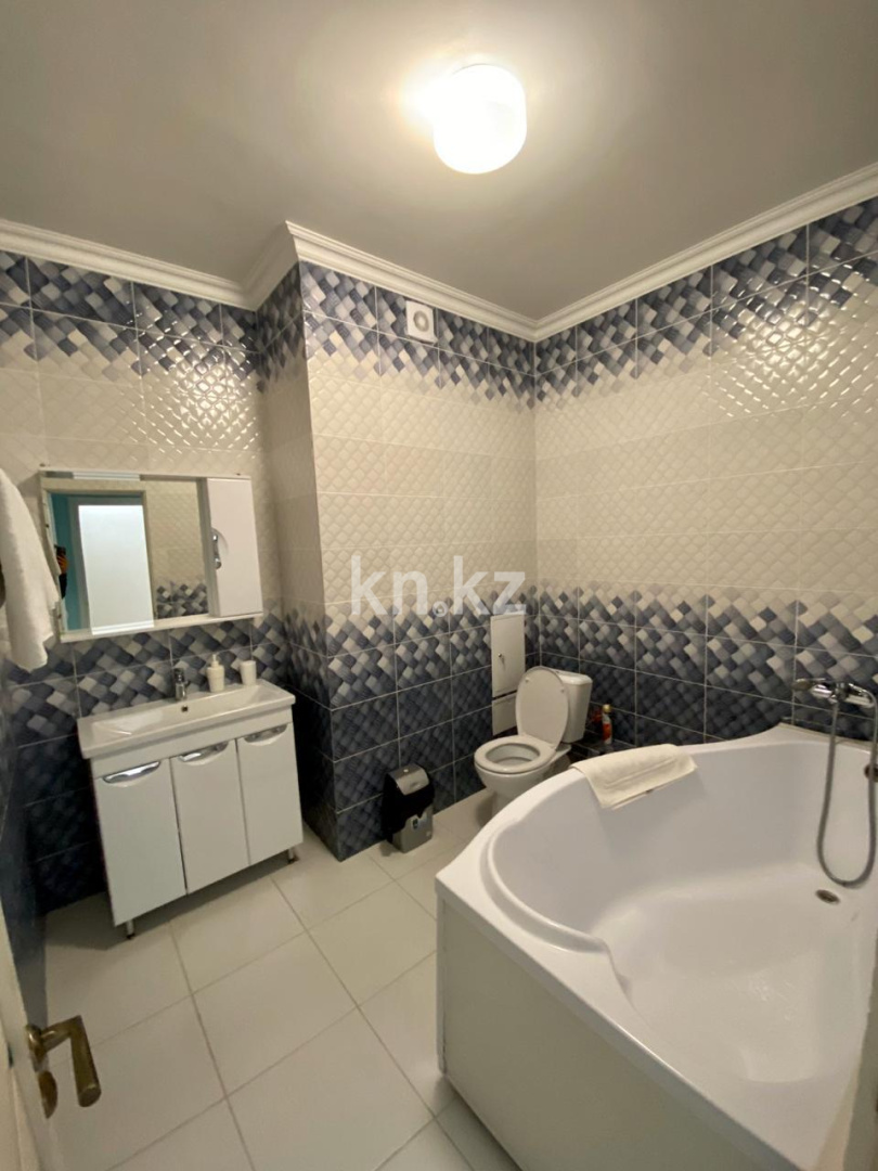 Аренда 4-комнатной квартиры посуточно, 180 м², ул. Достык, дом  5/1 - ул. Сауран - Аренда квартир посуточно в Астане без посредников фото 14 из 18