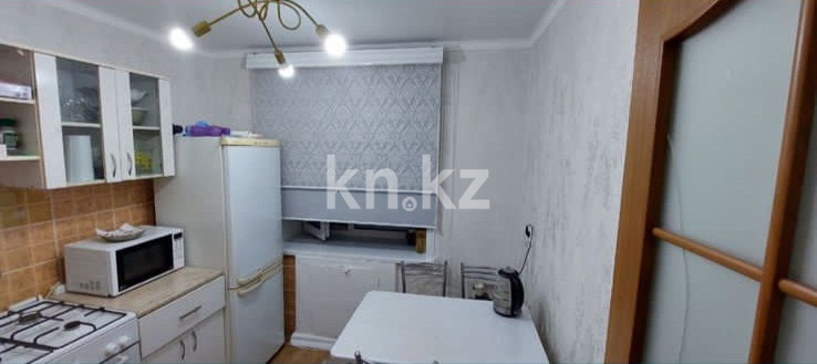 Продажа 3-комнатной квартиры, 43 м², 12 мкр-н, дом  23 - Продажа  трехкомнатных квартир в Караганде с фото фото 3 из 3