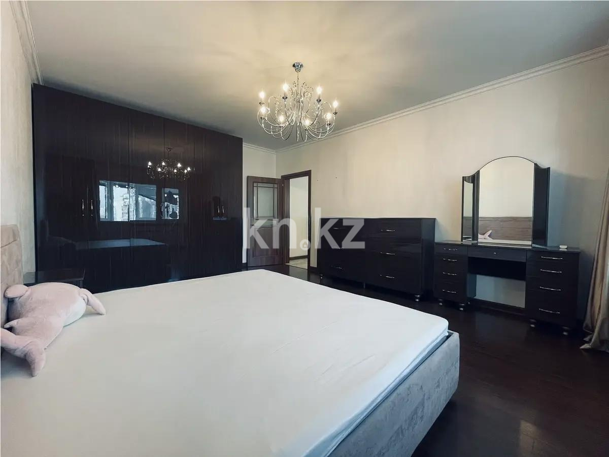 Продажа 2-комнатной квартиры, 82 м², ул. Навои, дом  7 в Алматы - фото 2
