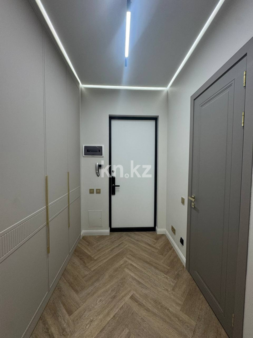 Аренда 2-комнатной квартиры, 55 м², ул. Достык, дом  8 - район Байтерека - Аренда квартир помесячно в Казахстане фото 18 из 26