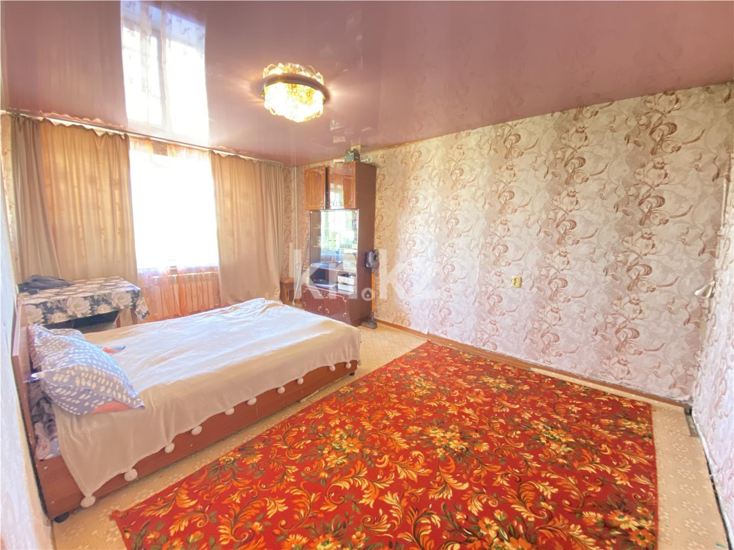 Продажа 4-комнатной квартиры, 77 м², мкр-н 11а, дом  26 - Продажа  четырехкомнатных квартир в Караганде фото 5 из 16