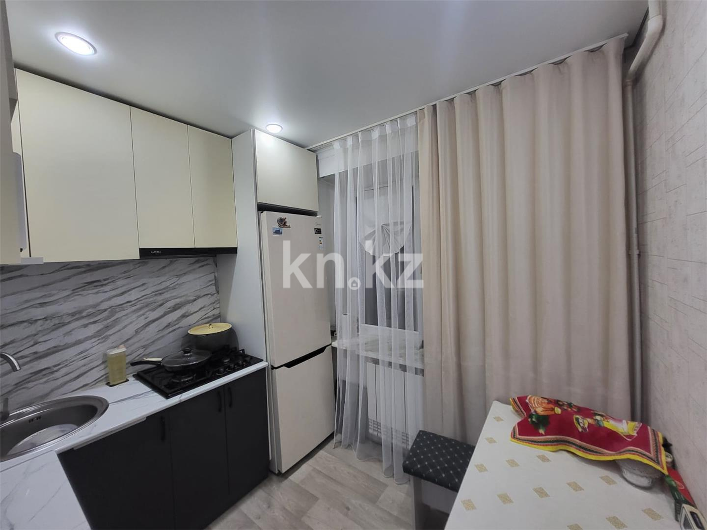 Продажа 3-комнатной квартиры, 56 м², ул. 6-й мик-н, дом  61 в Темиртау - фото 3