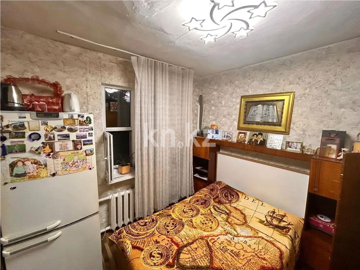 Продажа 3-комнатной квартиры, 61 м², ул. Бадина, дом  30 - Продажа квартир в Караганде фото 3 из 6