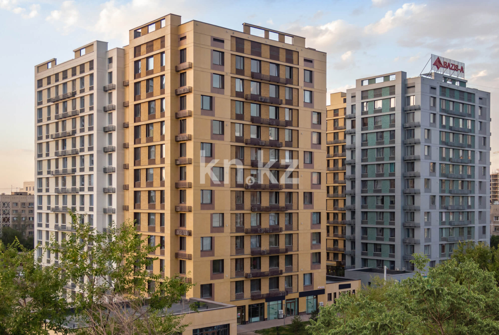 Продажа 2-комнатной квартиры, 55 м², ул. Сатпаева, дом  133/5 в Алматы - фото 10