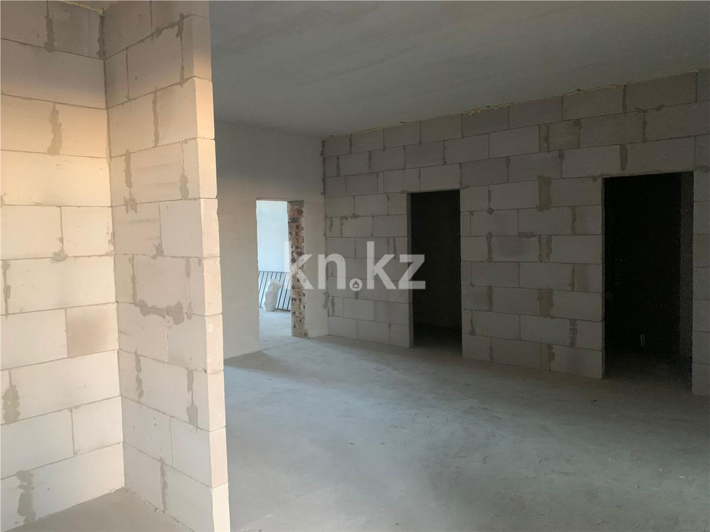 Продажа 4-комнатной квартиры, 118 м², ул. Гоголя, дом  56/4 - Продажа  четырехкомнатных квартир в Караганде фото 5 из 8